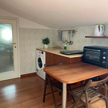 Nido Carrara - Immobili E Soluzioni Rent Διαμέρισμα *