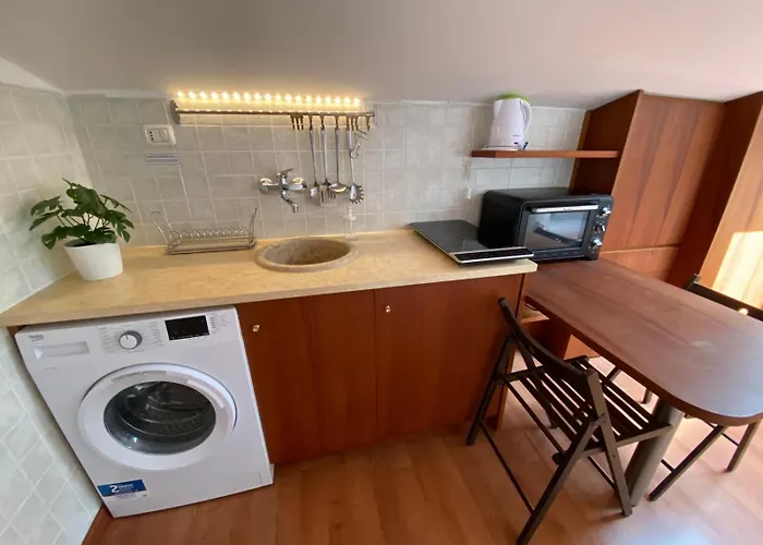 Nido Carrara - Immobili E Soluzioni Rent