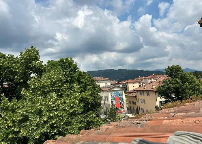 Nido Carrara - Immobili E Soluzioni Rent Lägenhet