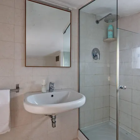 Nido Carrara - Immobili E Soluzioni Rent شقة بيرغامو